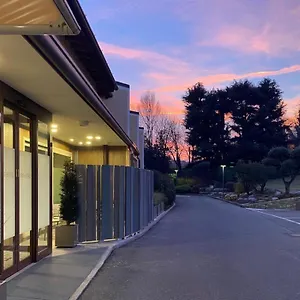4* Hotel Iris